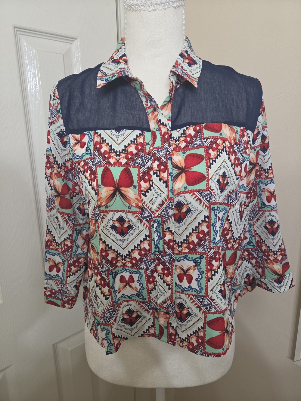 BLVD Floral Geometric Button-Down Shirt - Navy & Red